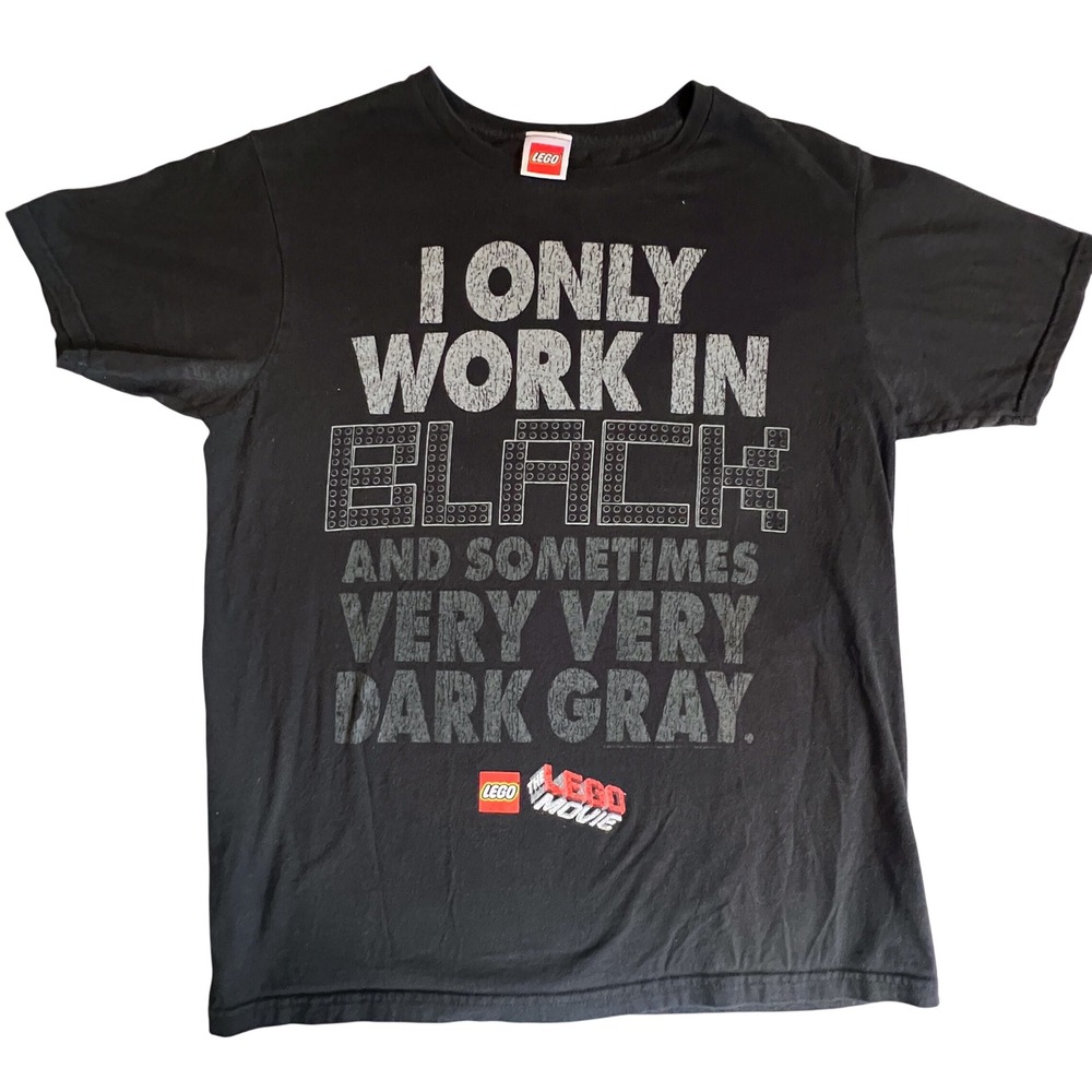 The LEGO Movie Batman I Only Work In Black T-Shirt Mens Medium Black 2014 Tee - Picture 1 of 7